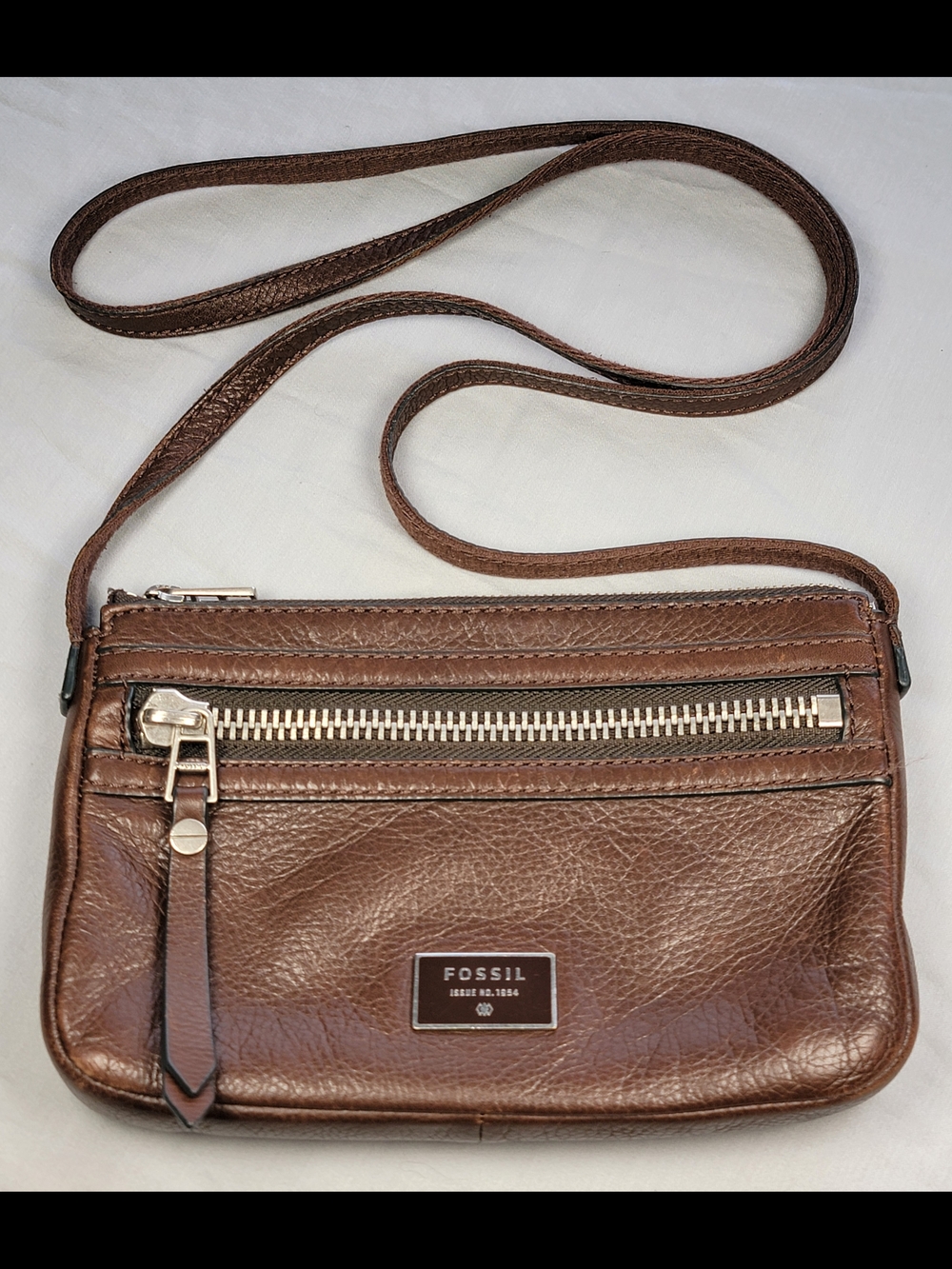 Fossil Dawson Mini Crossbody Bag in  Brown Pebbled Leather.